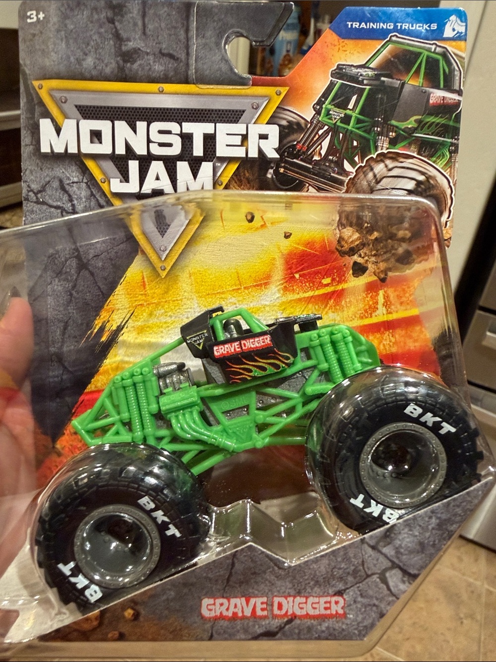Monster Jam Grave Digger Stunt Truck - Monster Truck
